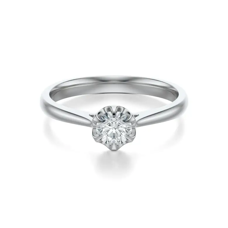 Pierścionek diament